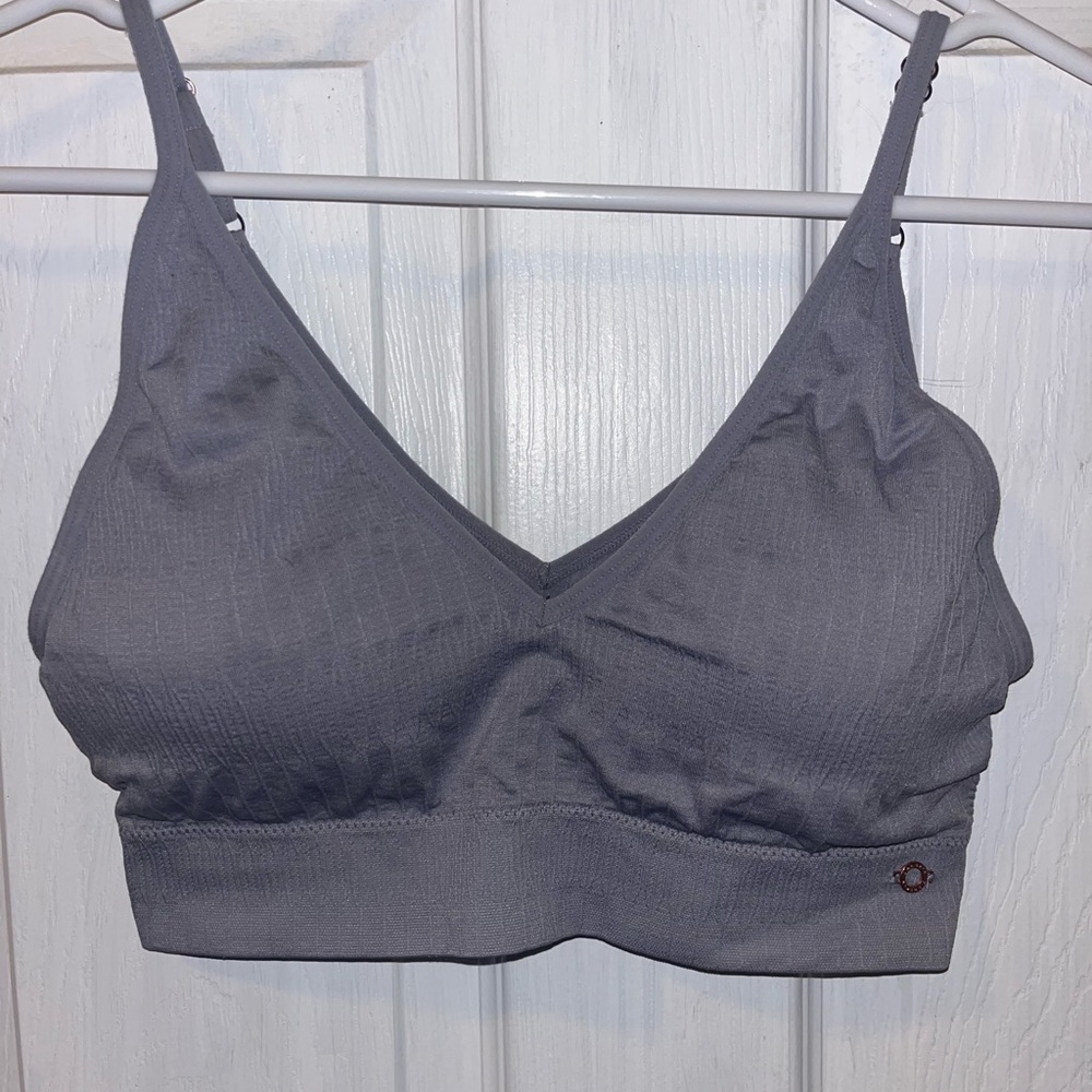 Danskin Intimates Seamless V-Neck Bralette in Lilac